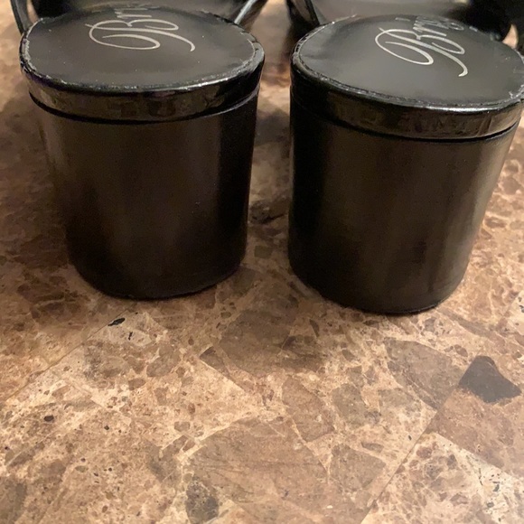 Brighton slip on sandals. Size 10M EUC! - Picture 5 of 6